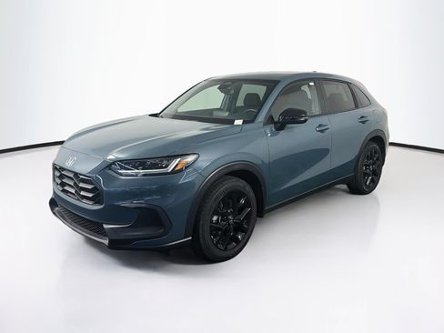 Used 2025 Honda HR-V Sport image 3