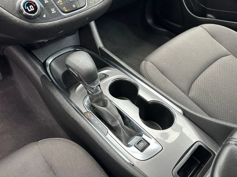 Used 2023 Chevrolet Malibu LT FWD image 29