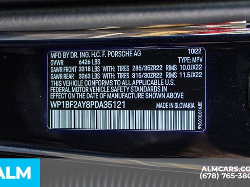 Used 2023 Porsche Cayenne Turbo image 40