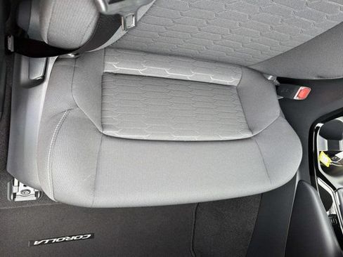 Certified 2026 Toyota Corolla SE FWD image 15