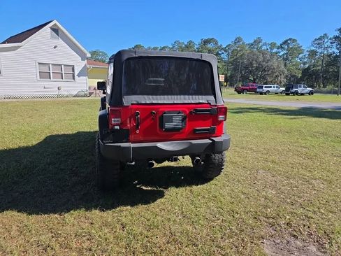 Used 2017 Jeep Wrangler Unlimited Sport w/ Connectivity Group image 7