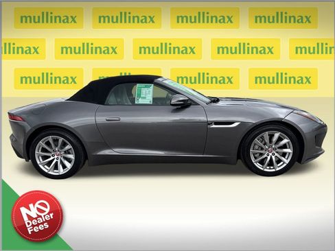 Used 2016 Jaguar F-TYPE Convertible image 2