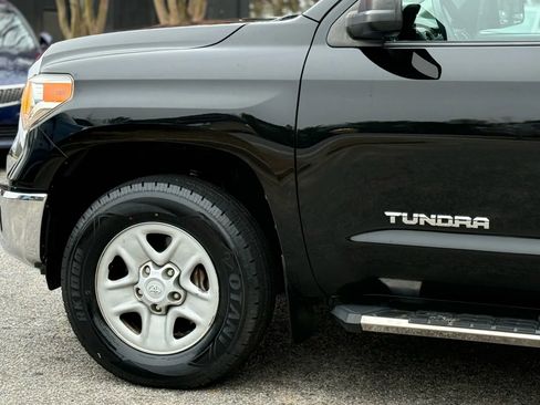 Used 2016 Toyota Tundra SR5 image 7