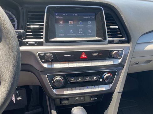 Used 2018 Hyundai Sonata SE FWD image 20