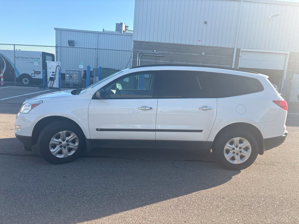 Used 2009 Chevrolet Traverse LS FWD image 5