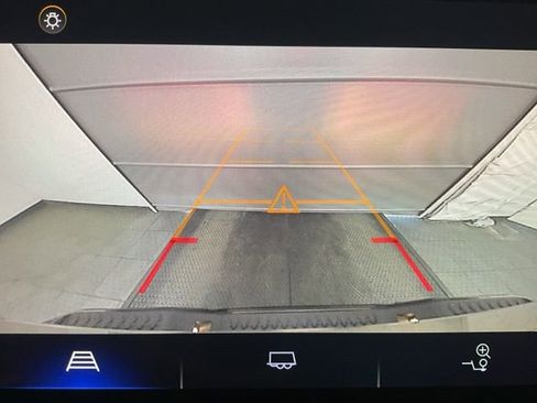 Certified 2024 Chevrolet Colorado Z71 w/ Z71 Convenience Package 2 image 17