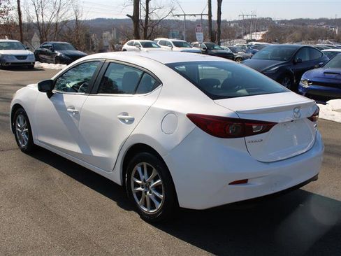 Used 2016 MAZDA MAZDA3 i Touring image 6