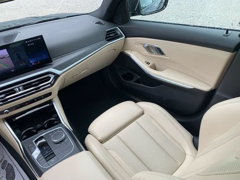 Used 2023 BMW 330i Sedan RWD image 27