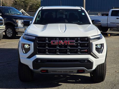 Used 2024 GMC Canyon AT4 w/ AT4 Premium Package image 22