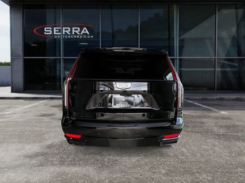 Certified 2023 Cadillac Escalade ESV Sport Platinum w/ LPO, ONYX Package AWD/4WD image 3