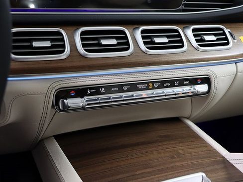 Certified 2026 Mercedes-Benz GLE 450 4MATIC image 25