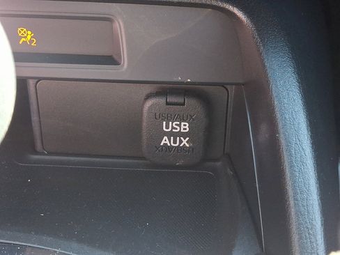 Used 2017 MAZDA MX-5 Miata Sport image 21