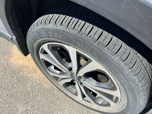 Used 2020 Subaru Forester Limited w/ Popular Package #3 image 4