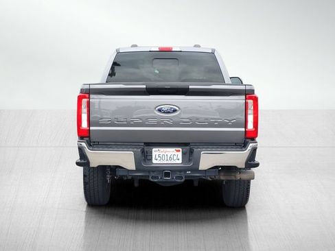 Certified 2024 Ford F250 XLT w/ FX4 Off-Road Package AWD/4WD image 5