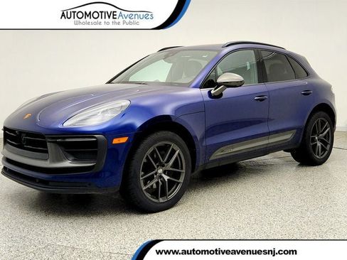 Used 2023 Porsche Macan Turbo AWD/4WD image 1