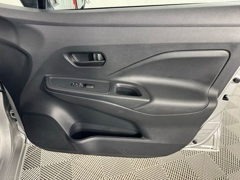 Used 2024 Nissan Versa S w/ Trunk Package image 28