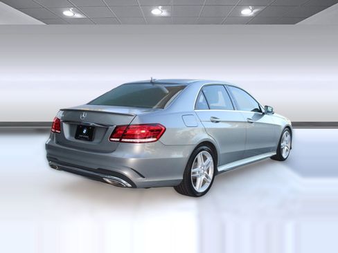 Used 2014 Mercedes-Benz E 350 Sedan image 9