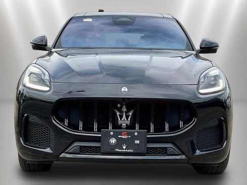 Used 2023 Maserati Grecale Modena AWD/4WD image 2