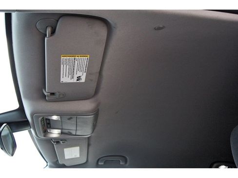 Used 2025 Chevrolet Blazer LT AWD/4WD image 26