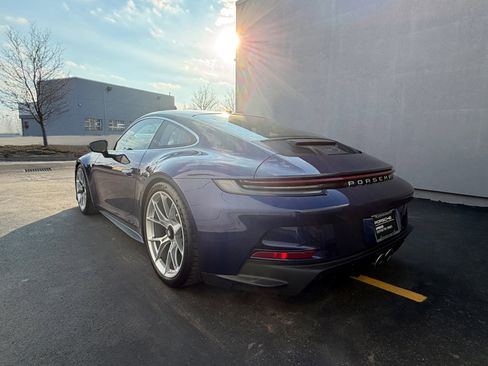 Certified 2022 Porsche 911 GT3 RWD image 3