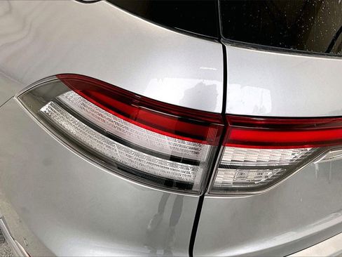 Used 2023 Lincoln Aviator Black Label image 13