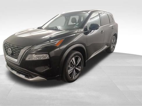 Used 2023 Nissan Rogue Platinum w/ Platinum Premium Package FWD image 4