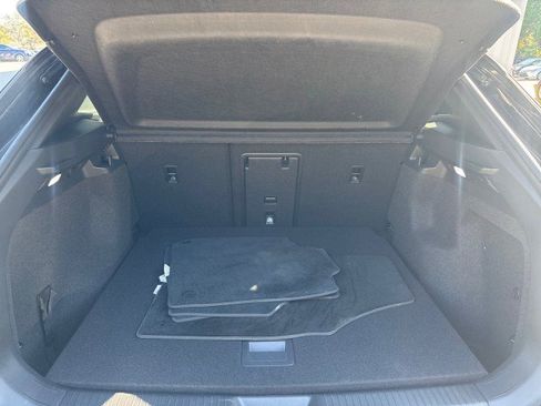 Used 2022 Volkswagen ID.4 Pro S image 14