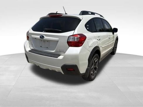 Used 2014 Subaru Crosstrek 2.0i Limited w/ Popular Package #2 AWD/4WD image 3