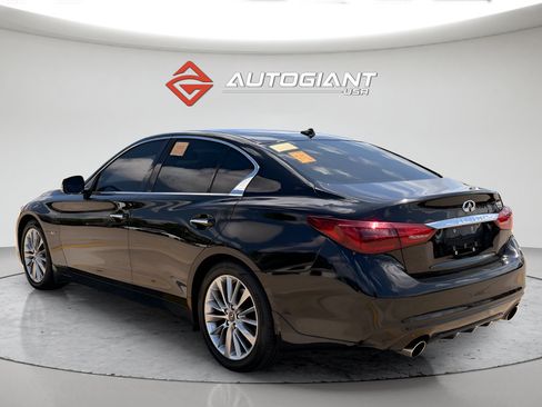 Used 2019 INFINITI Q50 Luxe w/ Essential Package (3.0T Luxe) RWD image 4