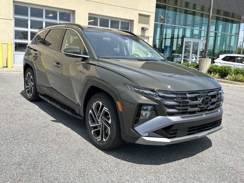 New 2026 Hyundai Tucson Limited FWD image 2