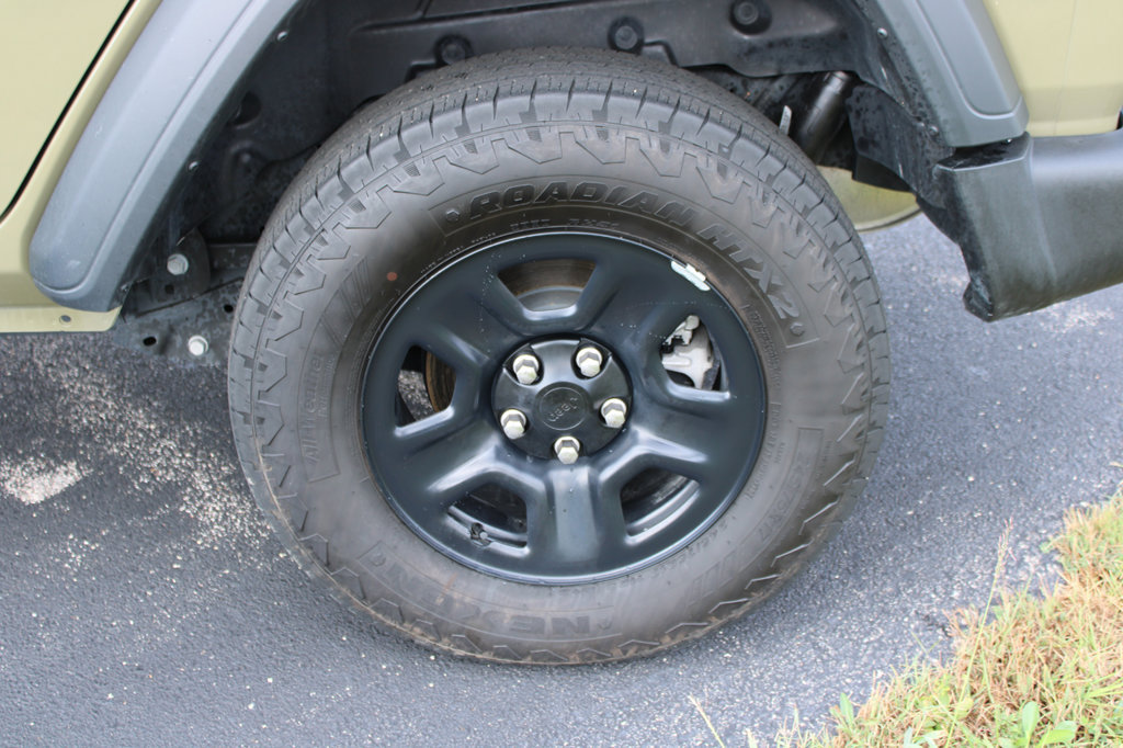 Used 2026 Jeep Wrangler Unlimited Sport AWD/4WD image 9