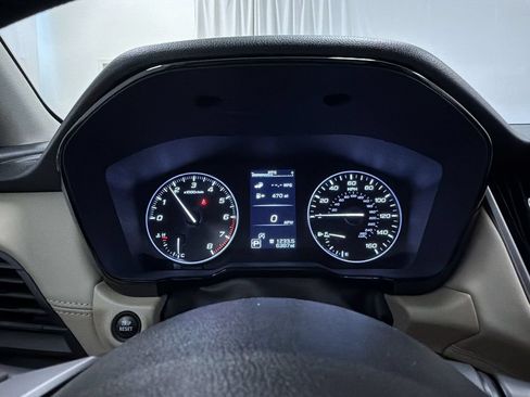 Certified 2025 Subaru Outback Premium AWD/4WD image 21