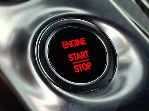 Used 2016 Mercedes-Benz AMG GT S image 17