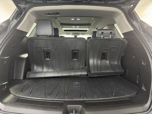 Used 2019 Buick Enclave Premium image 36