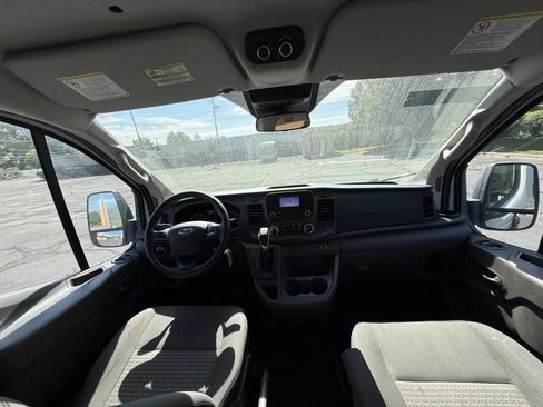 Used 2020 Ford Transit 150 XLT RWD image 9