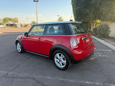 Used 2012 MINI Cooper Hardtop image 6