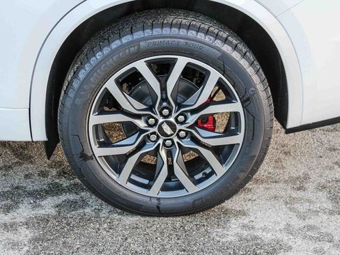 New 2025 Cadillac XT6 Sport image 8