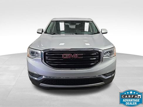 Used 2018 GMC Acadia SLE FWD image 2