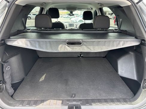 Used 2023 Chevrolet Equinox LT w/ LPO, Cargo Package image 29