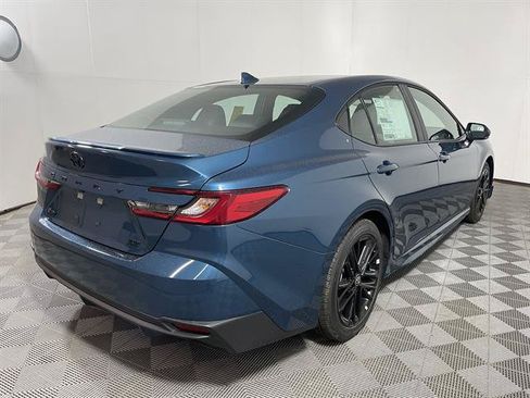 New 2026 Toyota Camry SE FWD image 7