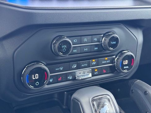 New 2026 Ford Bronco Raptor w/ Interior Carbon Fiber Pack AWD/4WD image 13