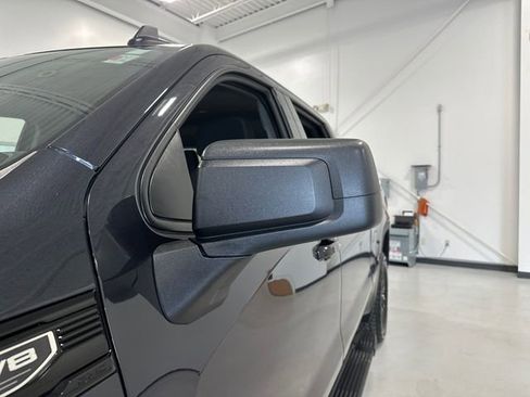 Used 2024 GMC Sierra 1500 Elevation w/ Preferred Package image 17