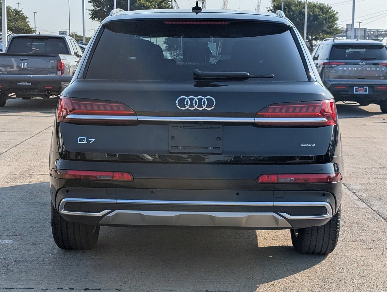 Used 2023 Audi Q7 2.0T Premium Plus w/ Premium Plus Package AWD/4WD image 5