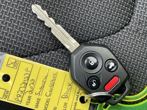 Used 2023 Subaru Crosstrek 2.0i image 28