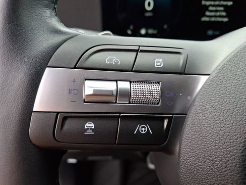 Used 2025 Hyundai Kona SEL image 22