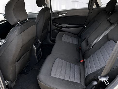 Used 2016 Ford Edge SE AWD/4WD image 10