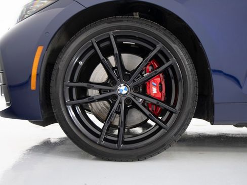 Used 2024 BMW 440i xDrive Convertible w/ Premium Package image 14