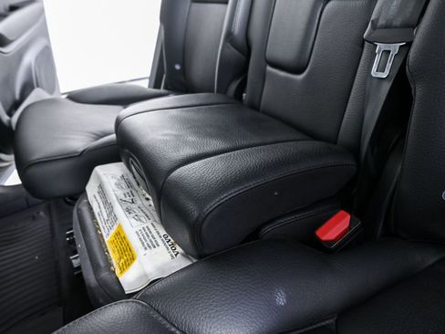 Used 2023 Volvo XC90 B6 Plus w/ Protection Package image 23