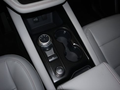 New 2026 Ford Explorer Active w/ Active Comfort Package image 30