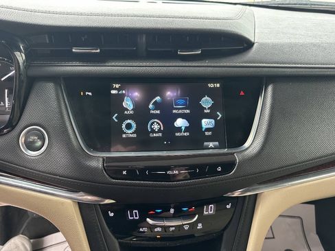 Used 2019 Cadillac XT5 Luxury FWD image 9